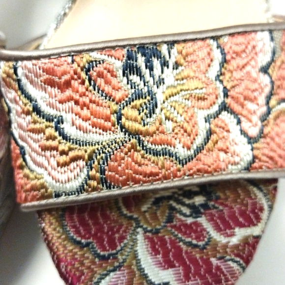 Nine West Heels size 6 - Picture 8 of 8